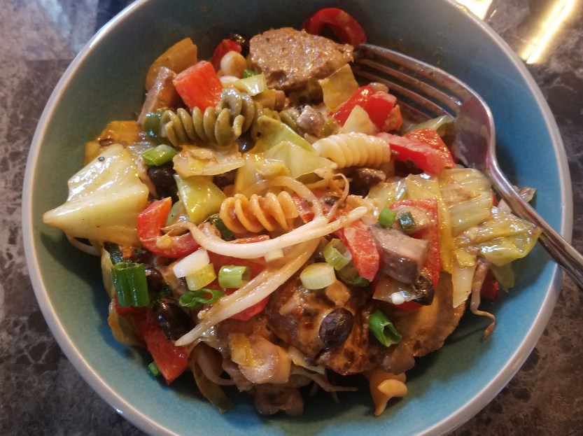 David M Raine curry vegetarian pasta cabbage scallions tofurkey peppers bean sprouts rotini black beans